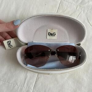 D&G Dolce & Gabbana vintage Y2K sunglasses with case